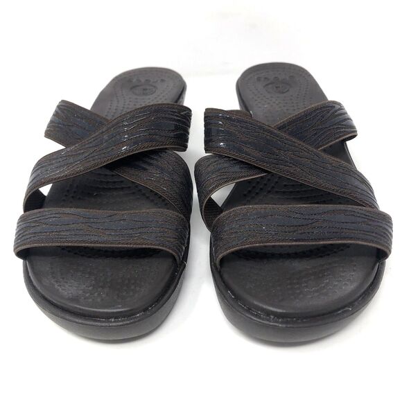 Crocs Molalla Sandals Womens Size 8 Brown Zebra Comfy Cross Strappy Slip On - Picture 2 of 13